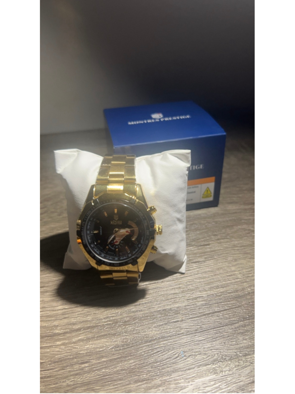 Montres Prestige MPW-0100 Men's Watch - Quartz Movement - with Black Dial - 46mm
